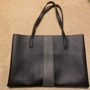 Vince Camuto purse